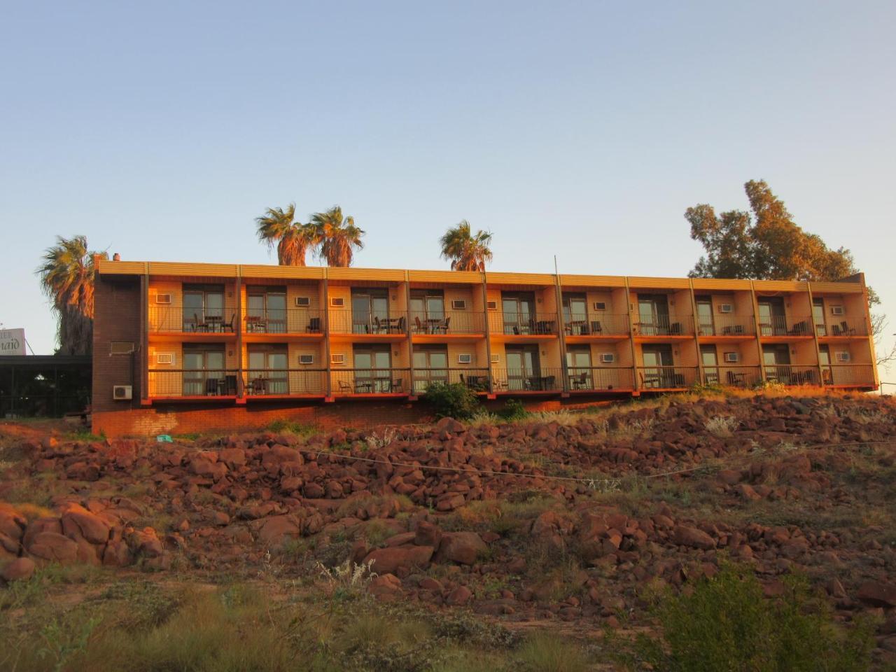 Dampier Mermaid Hotel Karratha מראה חיצוני תמונה